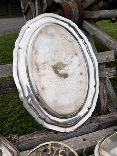 Imagen de Fuente Oval Grande! de Metal