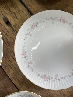 12 Platos Playos ~ Porcelana Tsuji en internet