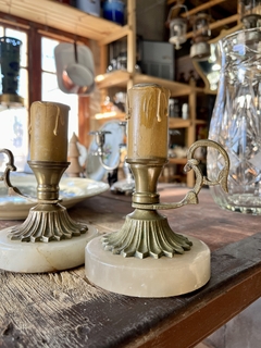 Par de Candelabros en Bronce y Marmol