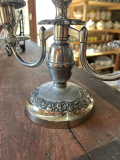 Candelabro de Metal Labrado - tienda online