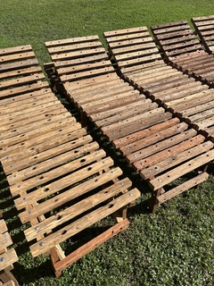 Reposera Rústica c/Asiento Reclinable y Ruedas - Antiguedades JOE