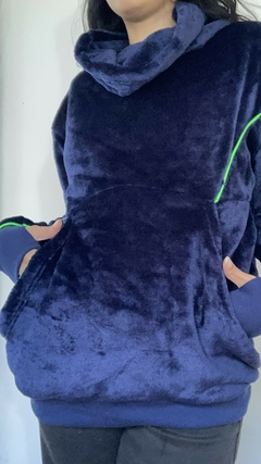 BUZO CUELLO ALTO CON VIVOS en internet