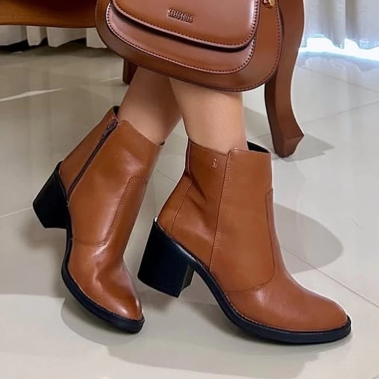Bota Napa Confort Salto Baixo Grosso Marrom Safari