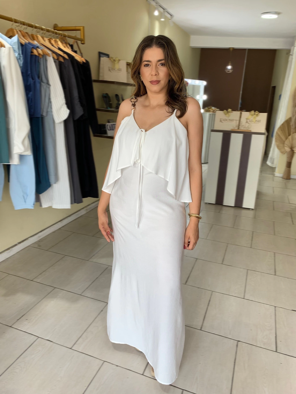 VESTIDO LONGO DET. FRENTE BABADO ALCA AVIAMENTO AYLA