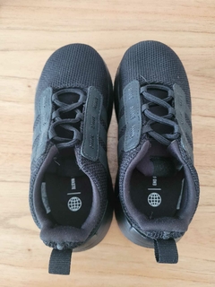 Zapatillas Adidas niño/a número 27