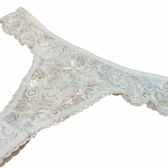COLALESS WHITE