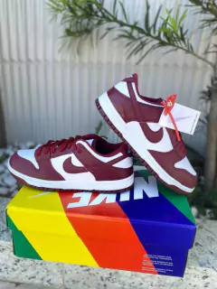 Nike SB Violetas