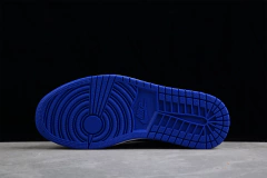 Nike Air Jordan 1 Retro High OG - Revo Sneakers