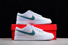 Imagem do Nike Dunk Low Mineral Teal (GS)