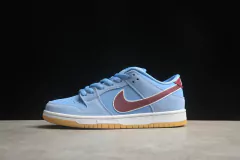 Nike SB Dunk Low PRM Phillies