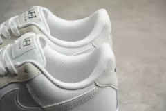 Nike Air Force 1 '07 Low na internet