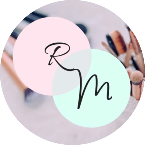 Ramos de maquillajes y flores