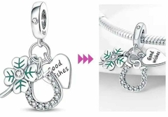 Charm colgante triple de trébol de cuatro hojas, corazón y herradura