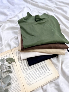 Polera Crop - kalon moda
