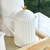 BULE EM CERAMICA COLIBRI COM TAMPA 600ML BRANCO WOLFF