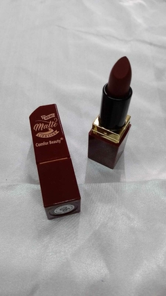 Labial matte