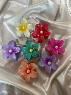 Broche flor chico