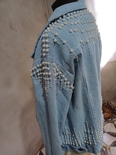 Campera Bordada Artesanalmente con Perlas y Cristales en internet