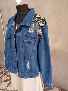 Campera mariposa en internet