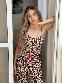 Pijama Conforto Onça na internet