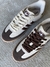 Adidas Samba Off com Café na internet