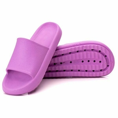 Chinelo Conforto Nuvem Branco na internet