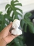 Mini estátua decorativa da deusa grega Themis na internet