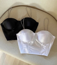CROPPED LIA