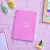 Libreta pastel con holograma en internet