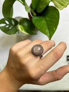 Anillo cristal redondo