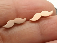 Aros bigotes AD - natural y hermosa