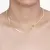 Choker fita dourada na internet