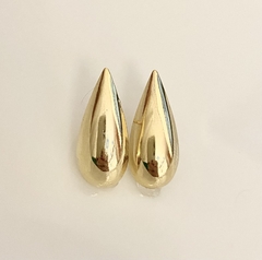 BRINCO GOTA FOLHEADO A OURO 18k. - comprar online