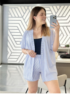 Conjunto listrado shorts e kimono - comprar online