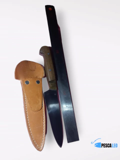 Cuchillo con baina