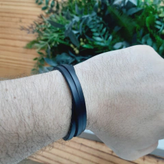 Pulseira 3 Voltas Couro Preto - comprar online