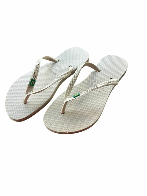 Chinelo Femininino Adulto Havaianas Brasileirinha Slim - Bege - comprar online