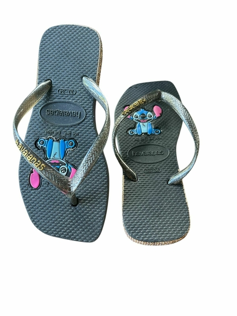 Chinelo Feminino Adulto Havaianas Traseirinha Stitch Strass - Preto - comprar online