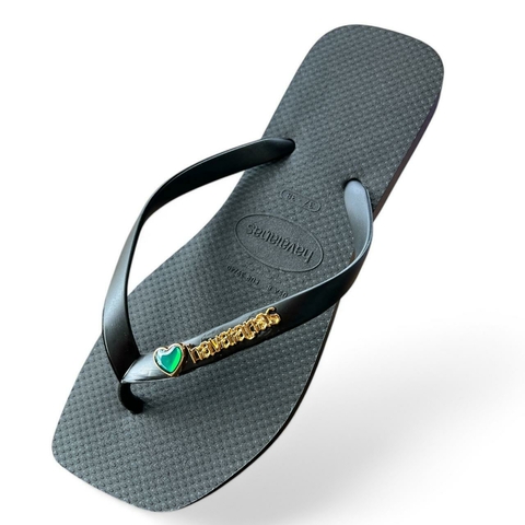 Chinelo Feminino Adulto Havaianas Piercing Coração - Preto/Verde - comprar online