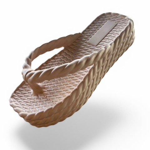 Chinelo Feminino Adulto Marrocos 4 Tranças Bico Quadrado Nuvem EVA - Rosê - comprar online