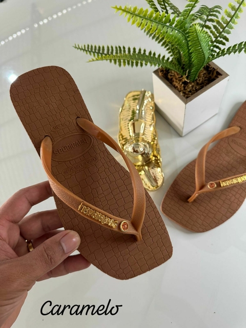 Chinelo Feminino Adulto Havaianas Ponto de luz Rústica - Caramelo - comprar online