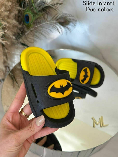 Chinelo Masculino Infantil Slide Duo Colors Batman - Preto e Amarelo - comprar online