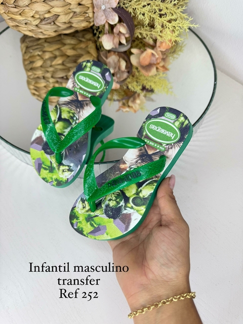 Chinelo Masculino Infantil Havaianas - Hulk Sola Verde - comprar online