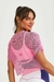 Cropped Com Aplicação Exclusiva Rosa Glossy - comprar online
