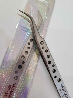 PINZA CURVA PARA PESTAÑAS CON PUNTOS - comprar online