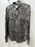Camisa com transparência. GUESS. Tamanho: P