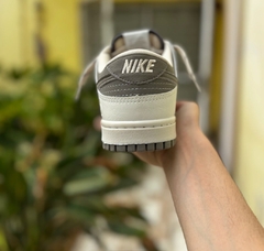 SB Dunk Low The North Face Scum - Walk Style