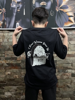 Remera OVERSIZE Basilea