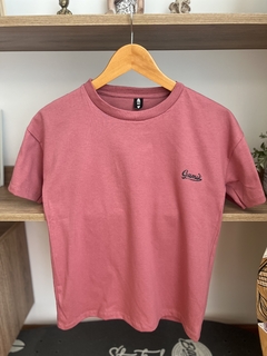 REMERA OVERSIZE TANNEN