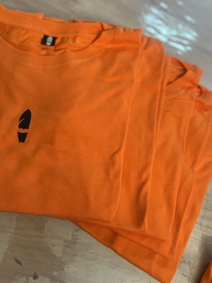 REMERAS OVERSIZE MORITZ X 7U